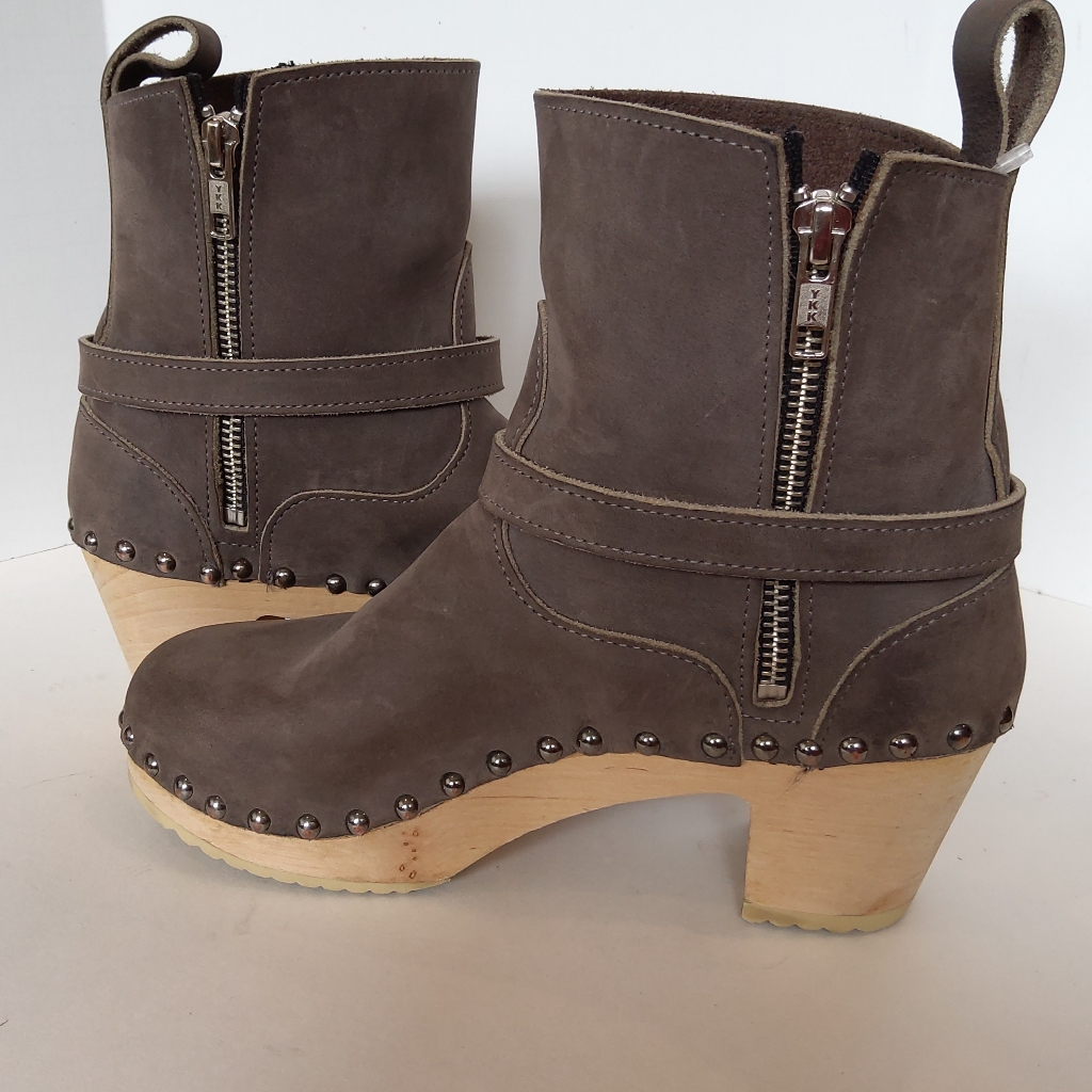 Sandgren Swedish Clog Boots — image 6 of 8